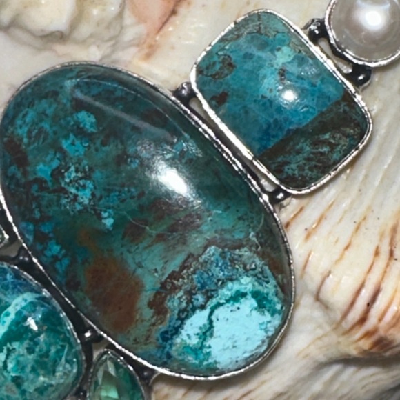 Chrysocolla + Biwa Pearl multi-gem statement   pendant - Picture 3 of 9